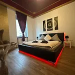 شقة Urban Spacious Bright With Danubeview