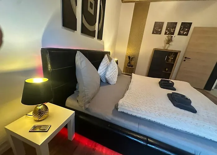 Urban Spacious Bright With Danubeview * Λιντς